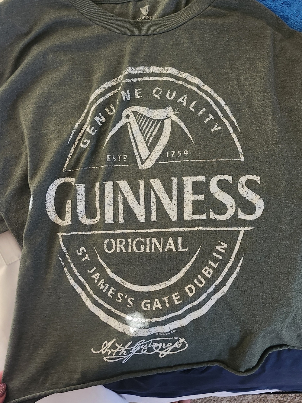 Guinness Olive Green Graphic Crop Top with White Logo